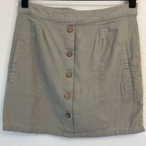 Altar’d State Medium Beige Skirt